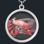 ELEGANTER PEACOCK IN ROT UND SCHWARZ VERSILBERTE KETTE<br><div class="desc">Farbiges und elegantes Design mit leuchtenden 3D-Edelsteinen Digitales Grafikdesign von Bulgan Lumini . Teil aus der neuen Kollektion ARCADIA .</div>