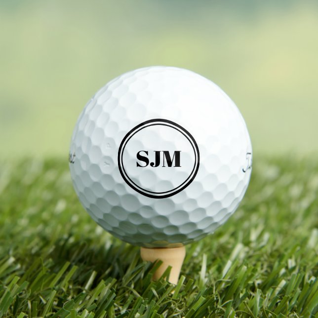 Eleganter personalisierter Titleist aus Monogramm Golfball (Insitu T-Shirt)