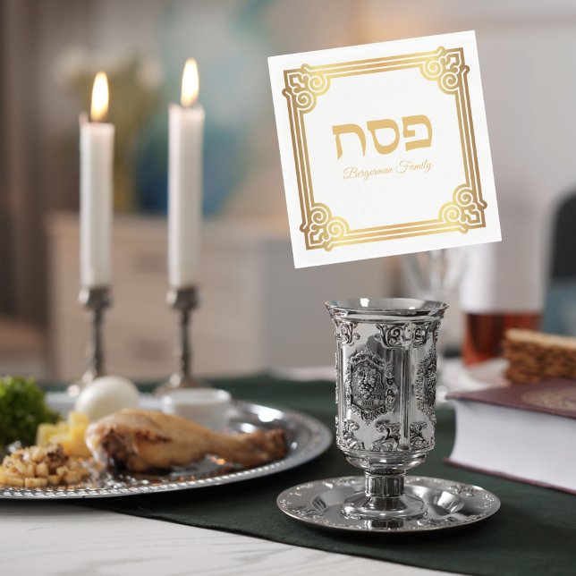 Eleganter Pessach Weiß und Gold Serviette (Von Creator hochgeladen)