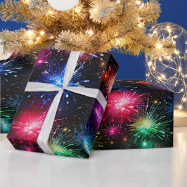 Eleganter Regenbogenfeuerwerk auf schwarzem Hinter Geschenkpapier