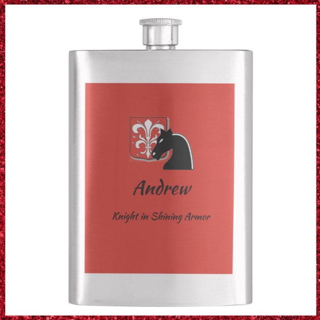 Eleganter Ritter in leuchtender Rüstung Flachmann (Von Creator hochgeladen)