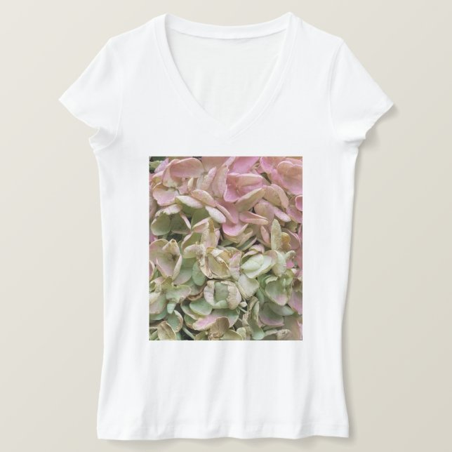 Eleganter Romantischer Hydrangea Garden V-Neck T-Shirt (Design vorne)