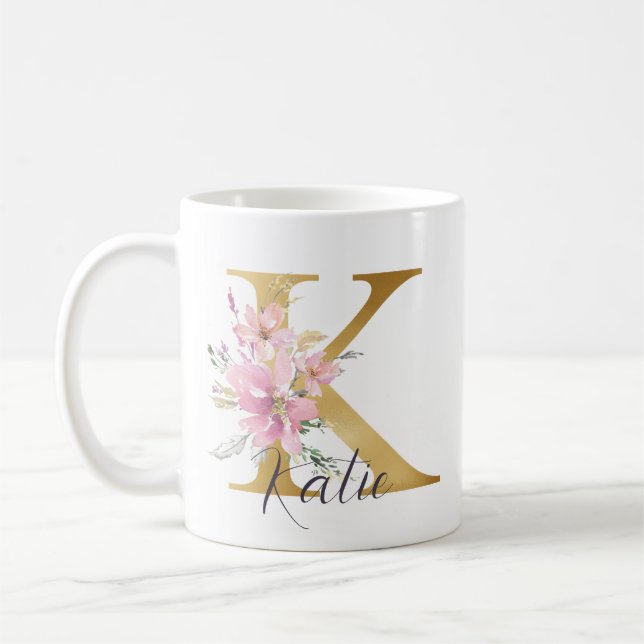 Eleganter rosa Floral Gold Monogram Letter K Kaffeetasse (Links)