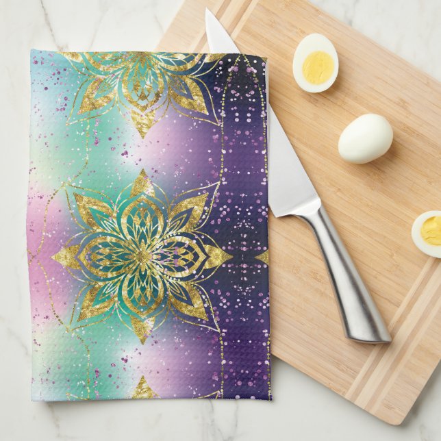 Eleganter Rosa lila grüner Urlaub Snowflakes Stars Geschirrtuch (Viertel Falte)