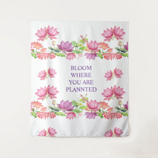 Eleganter rosa Wasserfarben-Lotus-Blumen-Teppich Wandteppich