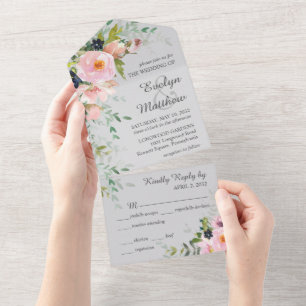 Eleganter rosafarbener Blumenstrauß auf grauer Hoc All In One Einladung