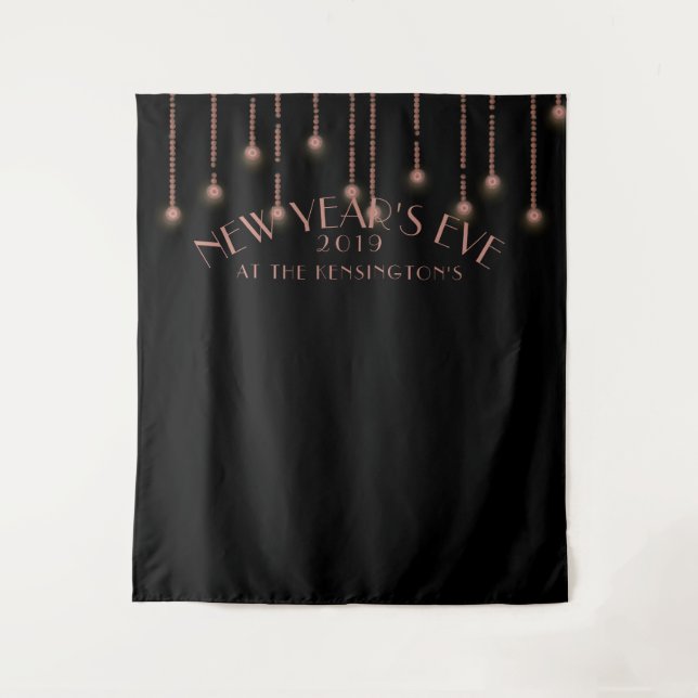Eleganter Rose Gold Silvester Foto Stand Wandteppich (Vorderseite)