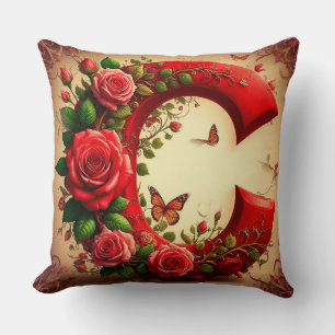 Eleganter roter Buchstabe C mit Rosen und Schmette Kissen