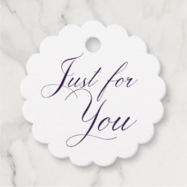 Eleganter Scalloped Edge Lila Script Wedding Favo Geschenkanhänger