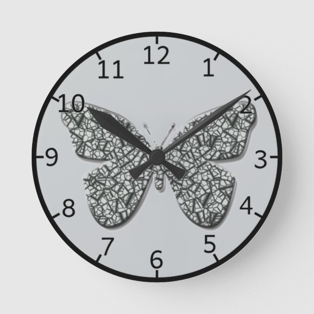 Eleganter Schwarz-Weiß-Schmetterling Runde Wanduhr (Vorderseite)