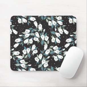 Eleganter schwarzer Hintergrund der Tulip-Blume Mousepad