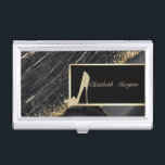 Eleganter schwarzer Marmor, Gold Glitzer High Heel Visitenkarten Dose<br><div class="desc">Dieses Bild zeigt die hohen Stöcke des Glitzer auf schwarzem Hintergrund.Diamanten sind ein Mädchenfreunde.Also Leckerei selbst oder ein Freund zu etwas Besonderem mit diesem wunderschönen,  rautenbedeckten Accessoire. Wählen Sie den Kostümknopf,  um Stil,  Farbe und Größe des Schriftartes zu ändern.</div>
