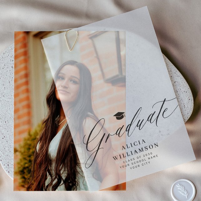 Eleganter Script-Absolvent Schwarz-Weiß-Abschluss (Von Creator hochgeladen)