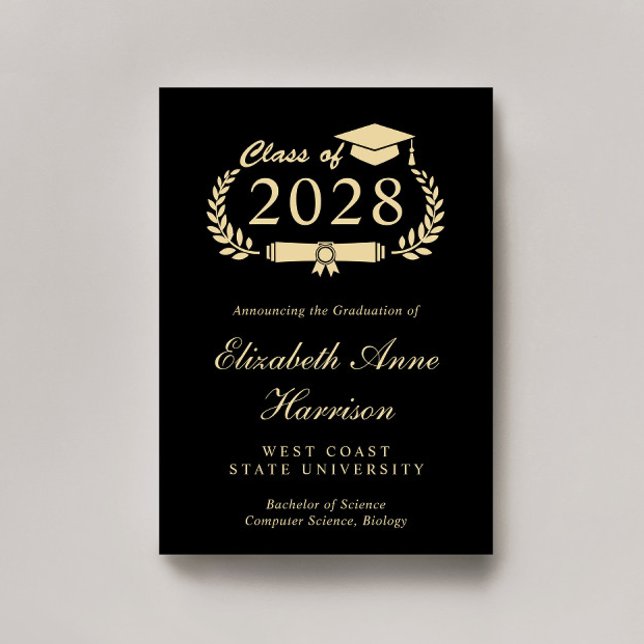 Eleganter Script Black Gold Uni-Abschluss Ankündigung (Share the pride and excitement of your graduate's achievement with friends and family near and far)