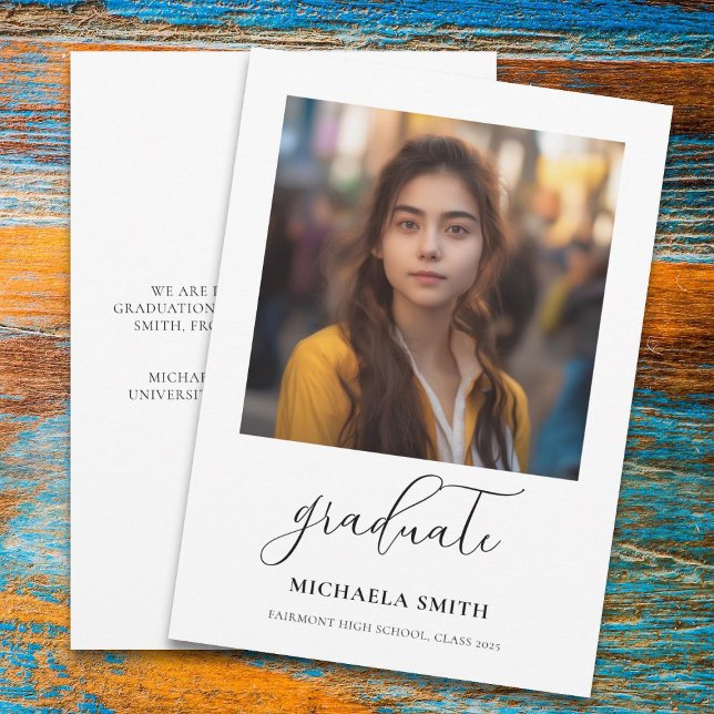 Eleganter Script-Foto-Abschluss Ankündigung (Von Creator hochgeladen)