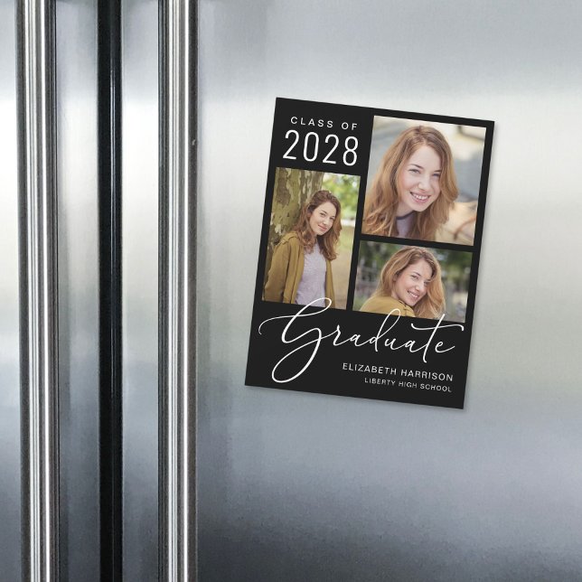 Eleganter Script-Foto Schwarzer Abschluss Magneteinladung (An elegant magnetic photo collage graduation announcement to celebrate the graduate's achievements)