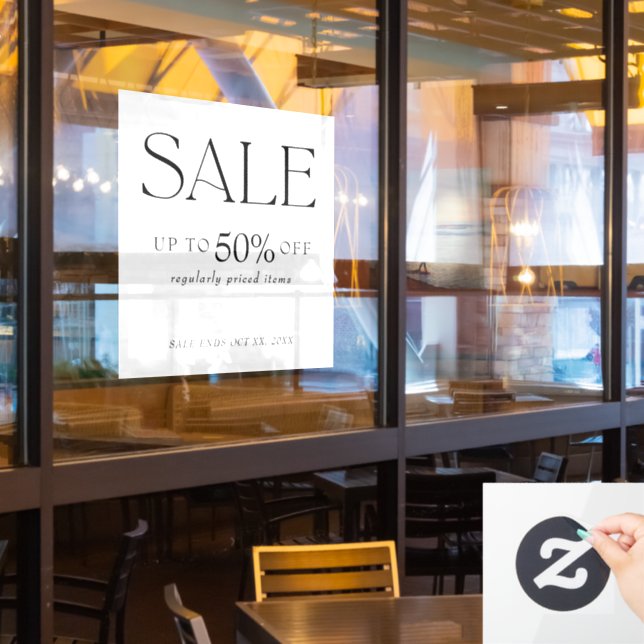 Eleganter Serif Retail Black and White Sale Fensteraufkleber (Restaurantfenster)