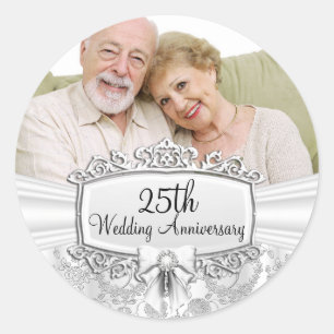 Eleganter Silber-Rosen-Foto-25-Jahre-Jubiläums-Auf Runder Aufkleber
