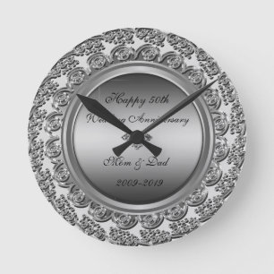 Eleganter silberner Diamant 50. Hochzeitstag Runde Wanduhr
