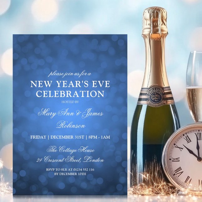 Eleganter Silvester Navy Blue Bokeh Lights Einladung (Elegant New Years Eve Navy Blue Bokeh Lights Invitation)