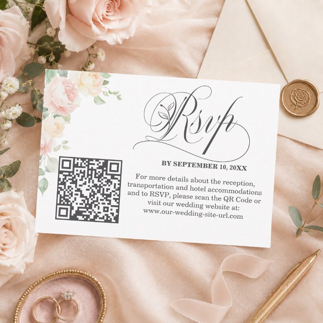 Eleganter Soft Blush Rosen QR Code Hochzeits RSVP Karte (Von Creator hochgeladen)