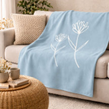 Eleganter staubblauer einfacher Blumenstrauß