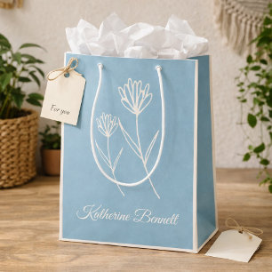Eleganter staubblauer einfacher Blumenstrauß  Mittlere Geschenktüte