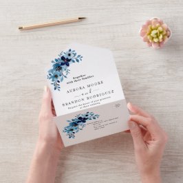 Eleganter staubblauer Wasserfarben-Blumenstrauß All In One Einladung