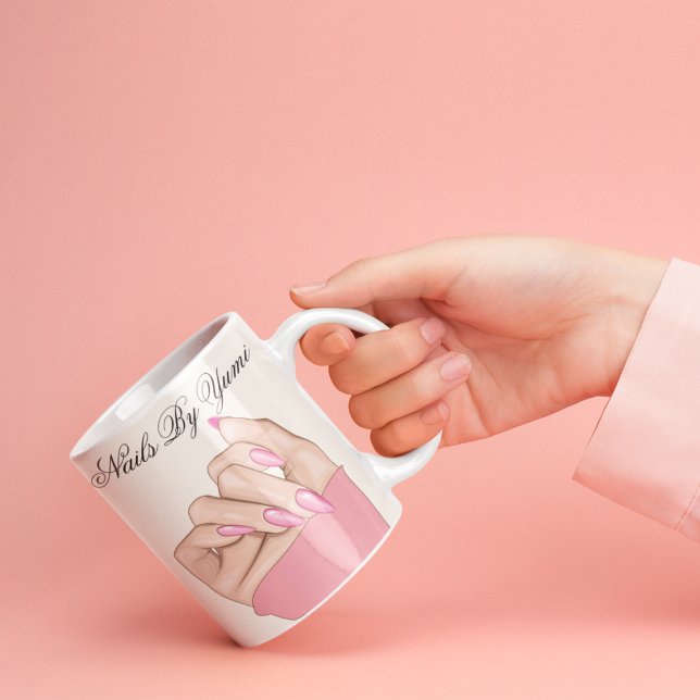 Eleganter stilvoller Pink Nails Script Schönheitss Tasse (Von Creator hochgeladen)