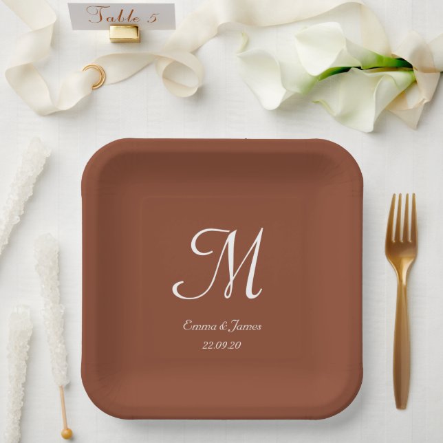Eleganter Terracotta Monogram Wedding Party Cockta Pappteller (Hochzeit)