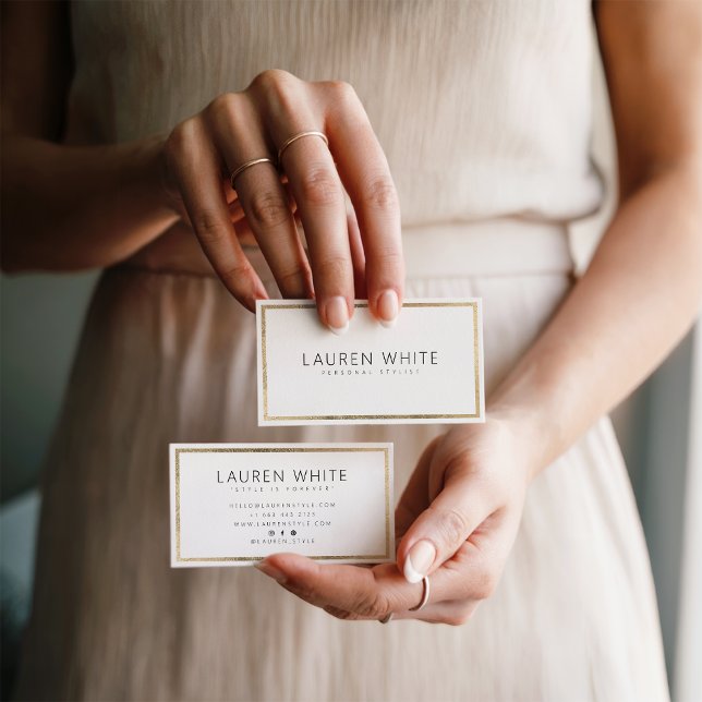 Eleganter, trendiger Goldfolienrahmen minimalistis Visitenkarte (Elegant trendy gold foil frame minimal modern)