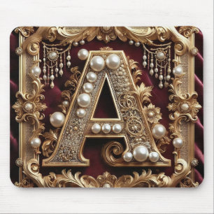Eleganter verzierter goldener Buchstabe A, verzier Mousepad