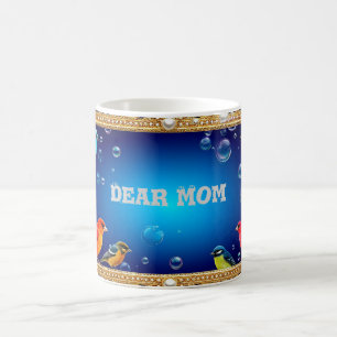 Eleganter verzierter Rahmen mit lebendigen Vögeln Kaffeetasse