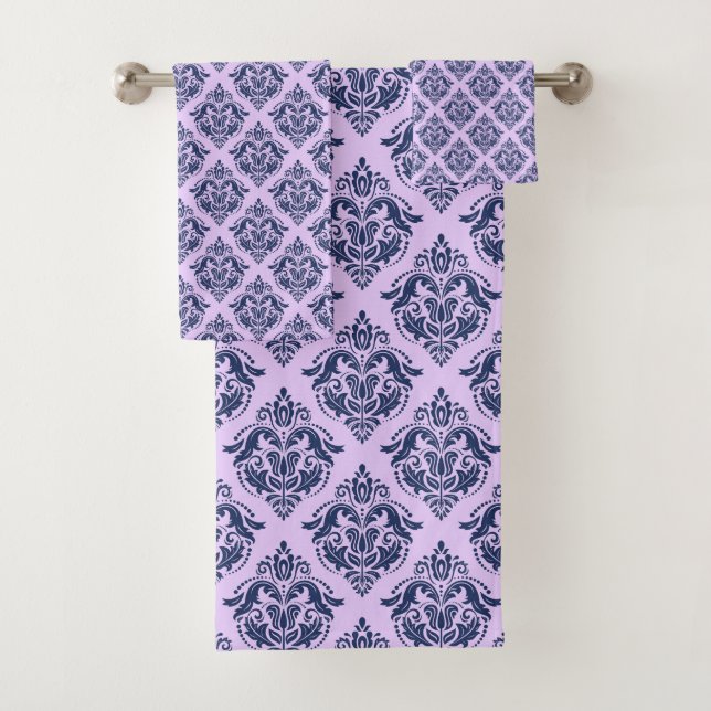 Eleganter Vintager Damast auf Lavendel Badhandtuch Set (Insitu)