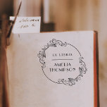 Eleganter Vintager Round Frame Ex Libris Name Gummistempel<br><div class="desc">Eleganter Vintager Rundrahmen Ex Libris Name Holz Briefmarke. Suchen Sie einen traditionellen Weg,  um Ihre Bücher zu markieren? Dann schauen Sie nicht weiter! Dieses Design zeichnet sich durch einen Vintagen runden Rahmen mit botanischen Ornamentalecken aus.</div>