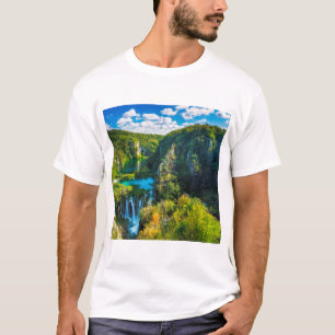 Eleganter Wasserfall landschaftlich, Kroatien T-Shirt