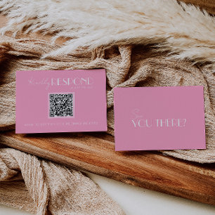Eleganter Weiß Rosa Minimalistischer QR-Code Hochz RSVP Karte