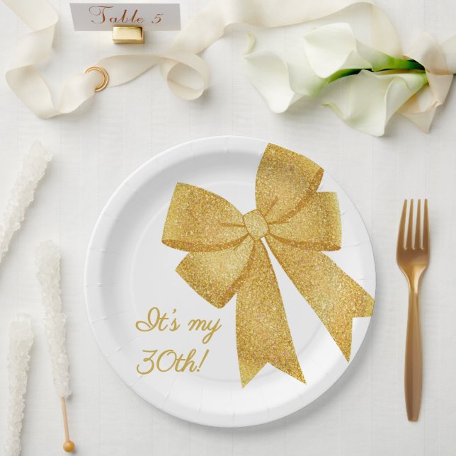 Eleganter White and Gold Glitzer Bow Birthday Pappteller (Hochzeit)