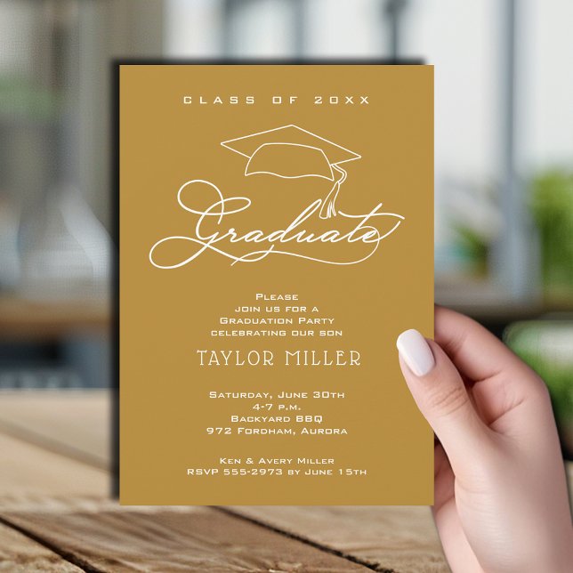 Eleganter White Script Gold Abschluss Einladung (Elegant white script and grad hat gold graduation party invitations)