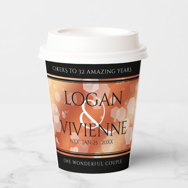 Elegantes 8. 32. Geburtstag der Bronze Pappbecher (Vorderseite)