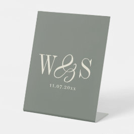 Elegantes Anfangsbuchstaben-Hochzeitspaar Sockelschild