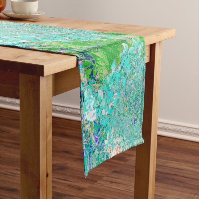 Elegantes Aqua und grünes Limelight Hydrangea Deta Großer Tischläufer (Beispiel)