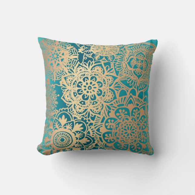 Elegantes Aquamarines Green Gold Mandala Muster Kissen (Vorderseite)