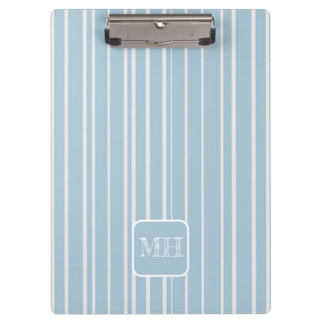 Elegantes Babyblau gestreift mit Monogramm Klemmbrett (Vorderseite)