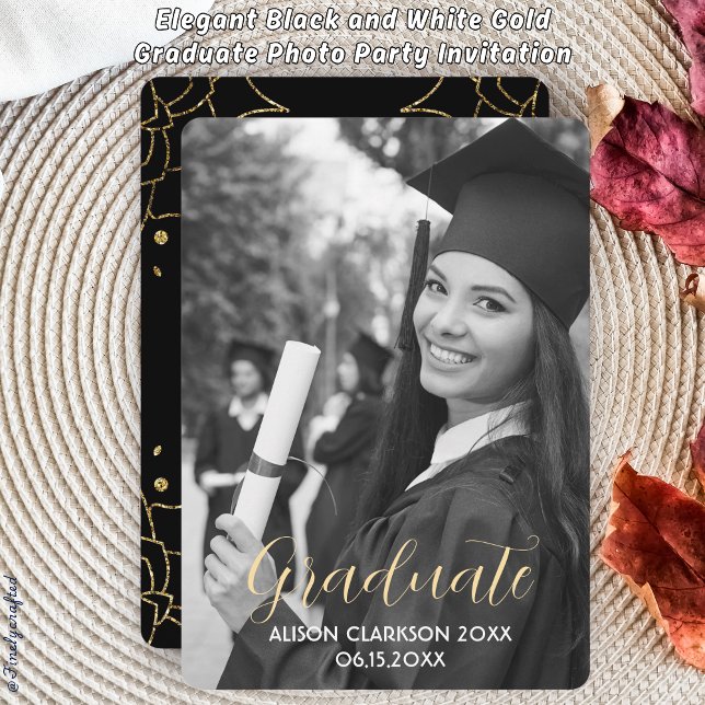 Elegantes Black and White Gold Graduate Foto Party Einladung (Von Creator hochgeladen)