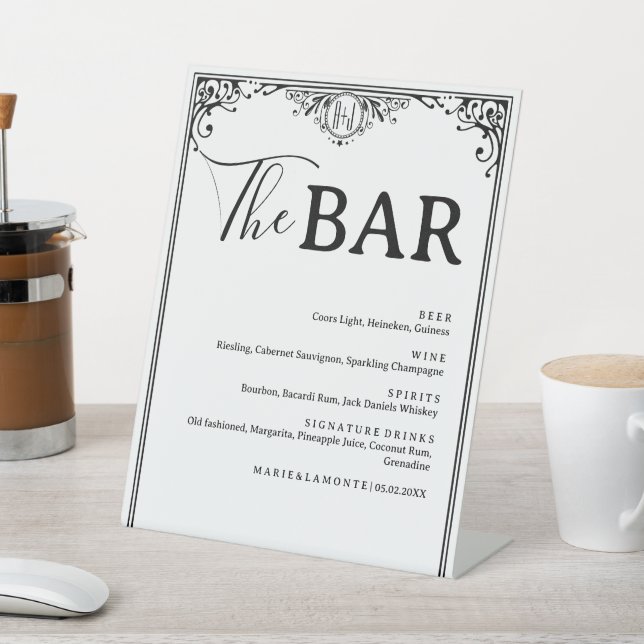 Elegantes Black and White Wedding Drinks Bar Menu Sockelschild (In SItu)