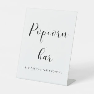 Elegantes Black and White Wedding Popcorn Bar Sockelschild