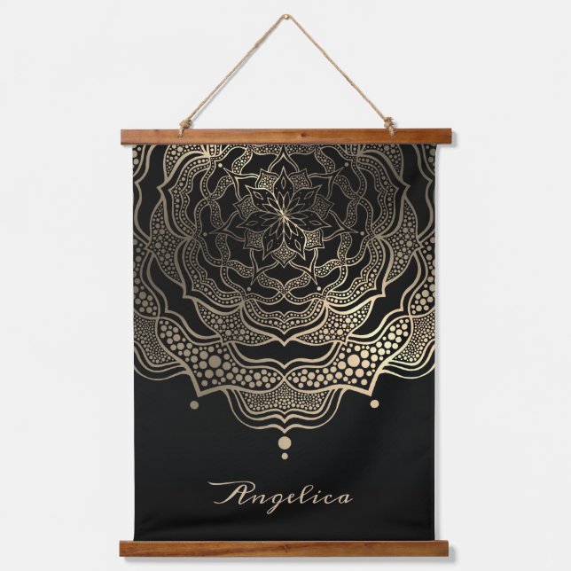 Elegantes Black & Gold Floral Mandala Personalisie Wandteppich Mit Holzrahmen (Vorderseite)