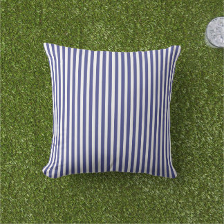 Elegantes Blau-Weiß-Streifenmuster Kissen
