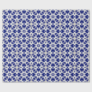 Elegantes blau-weißes Blumenmuster Geschenkpapier